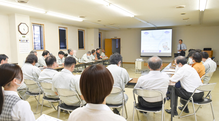 名刺交換で啓発、及び社員への教育